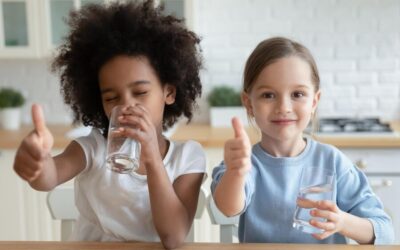 La hidratación infantil: ¿Cuánta agua necesitan los niños al día?