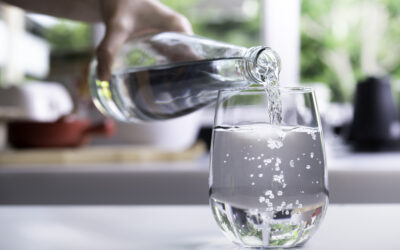 El agua se ve clara, pero ¿es realmente segura?